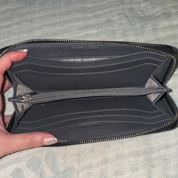 Michael Kors Shiny Black Croc-Embossed Zip Wallet - Picture 2 of 4